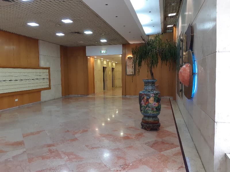 משרד 310 מ״ר, תמונה 2