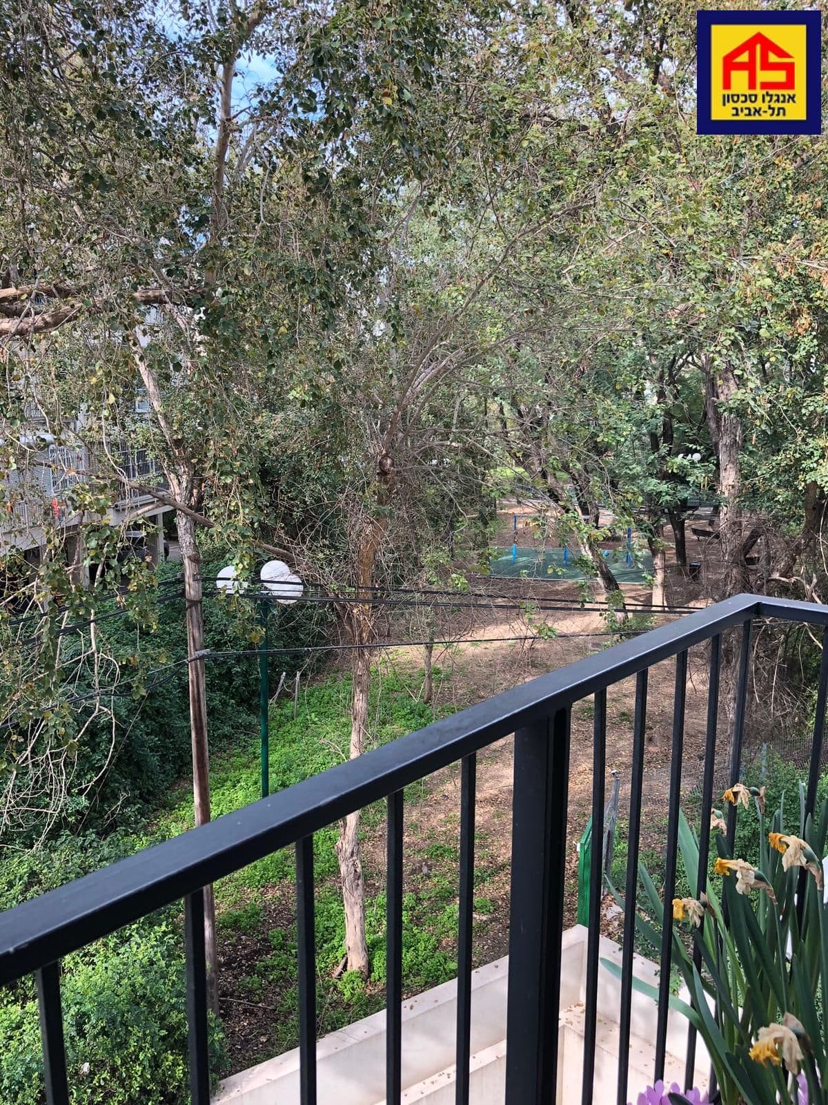 דירה 3.5 חדרים, משה שרת, כיכר המדינה, תל אביב יפו