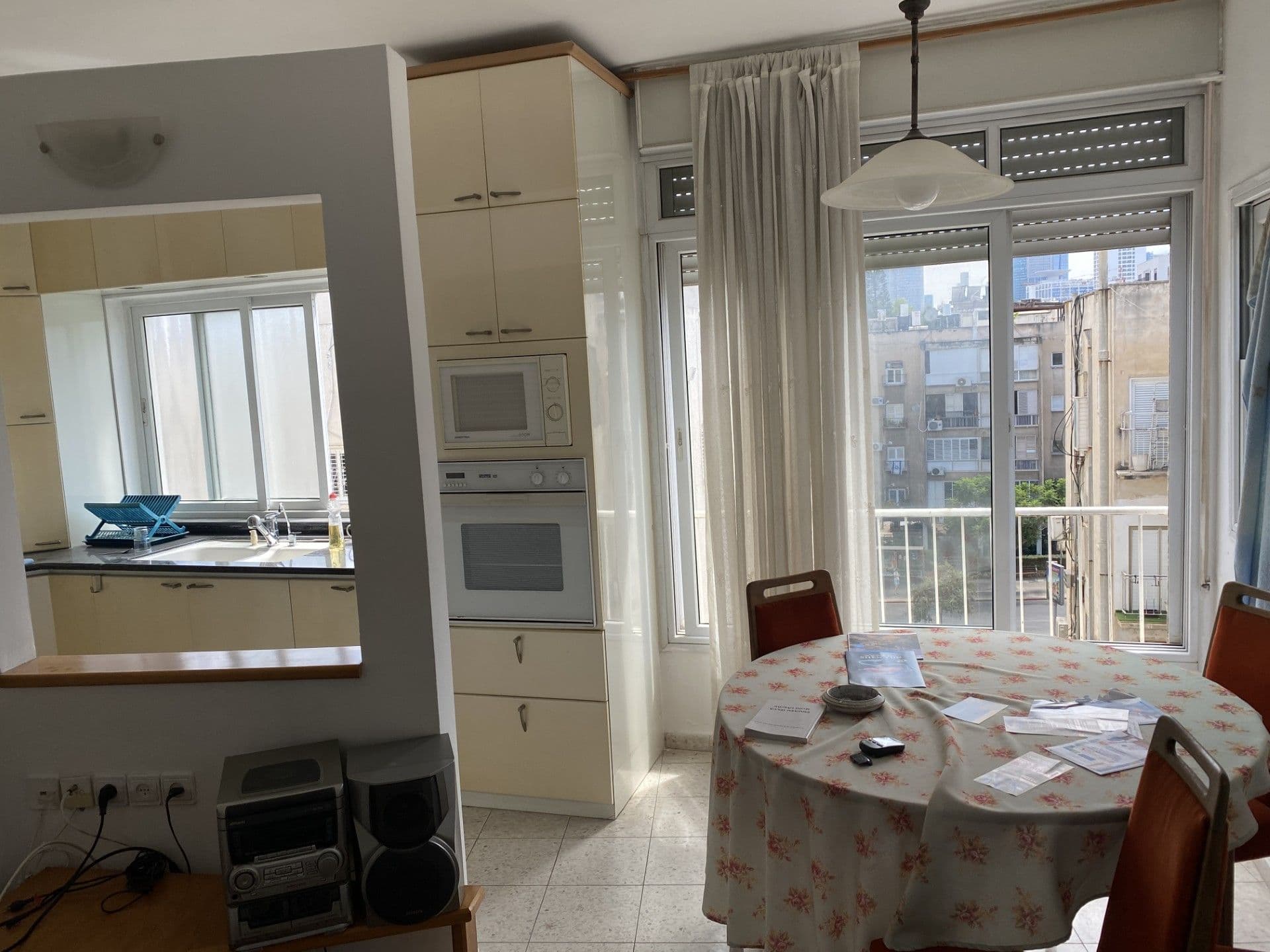 דירה 3 חדרים, גור יהודה, כיכר המדינה, תל אביב יפו