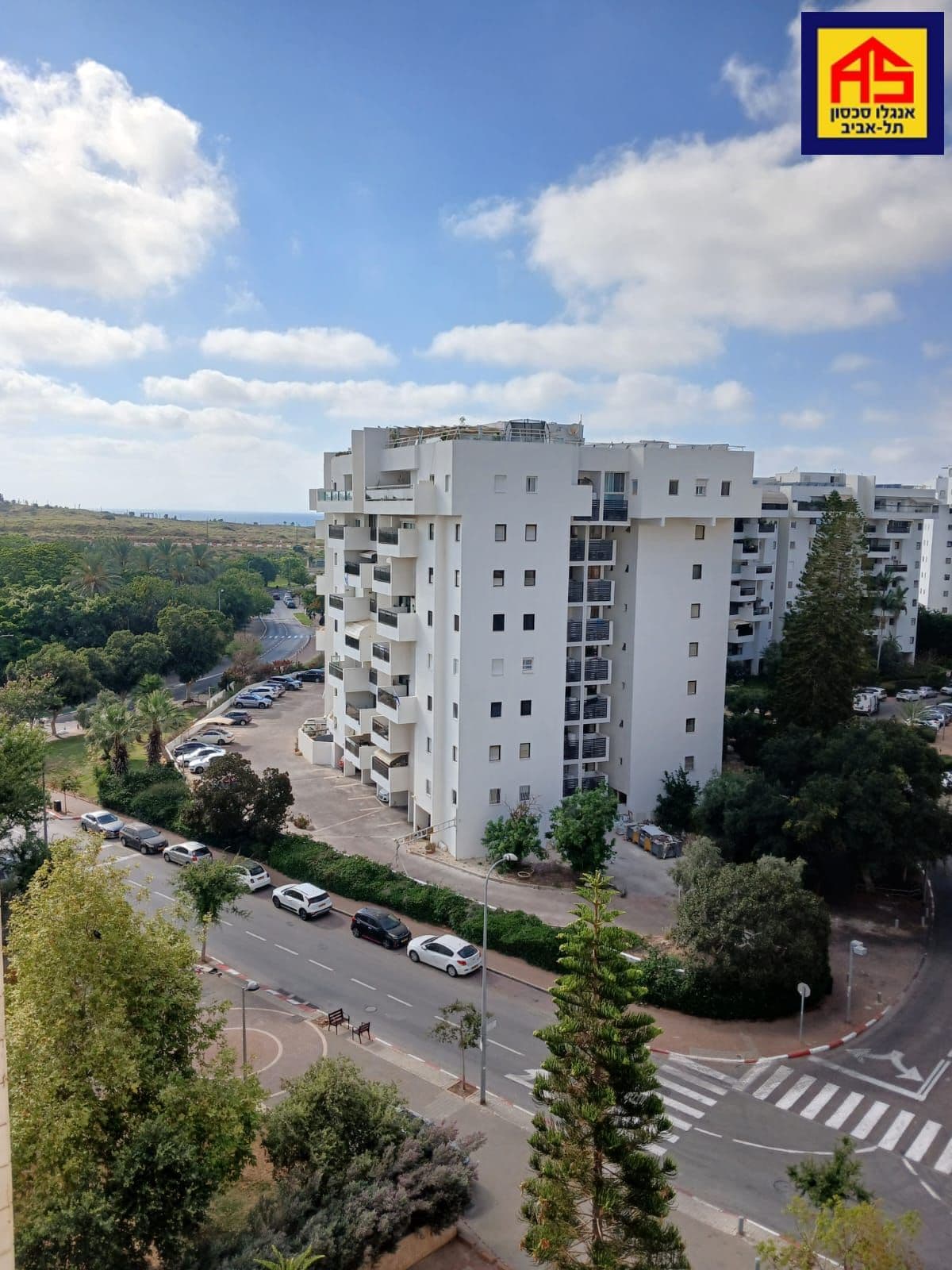 דירה 4 חדרים, אורי צבי גרינברג, אזורי חן, תל אביב יפו