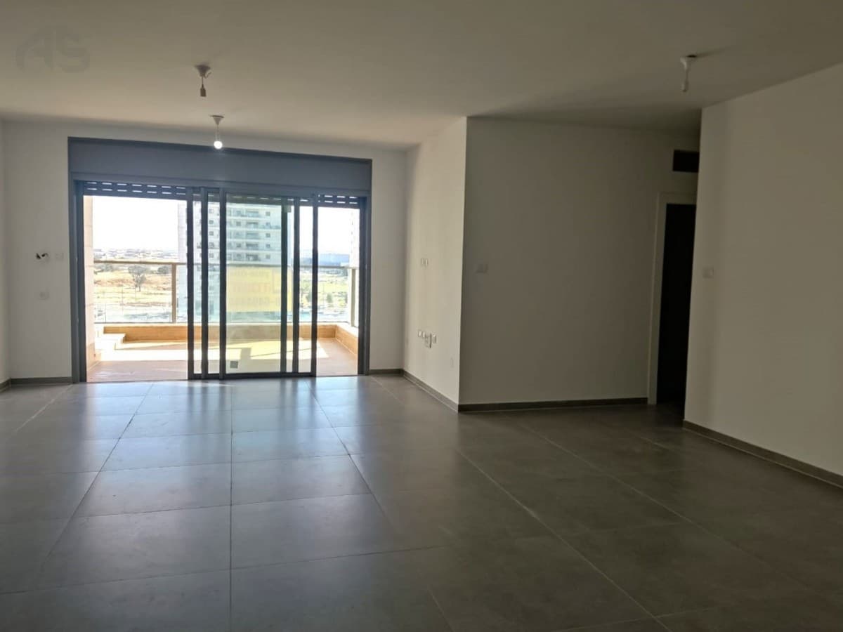 דירה 5 חדרים, ליבנה 7, נאות הדרים / המבואה הדרומית, באר שבע