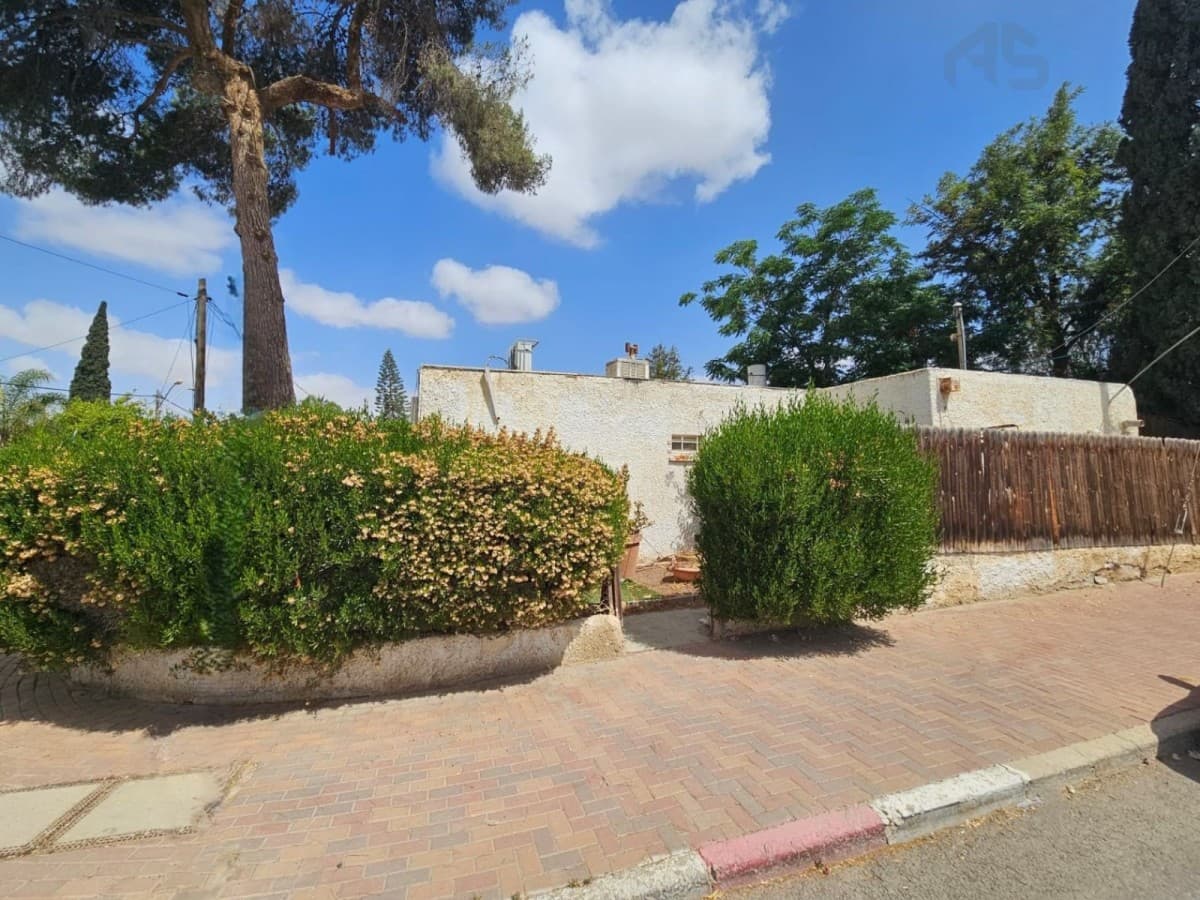 בית 4 חדרים, ברק 2, העיר העתיקה, רמב"ם, דרום, באר שבע
