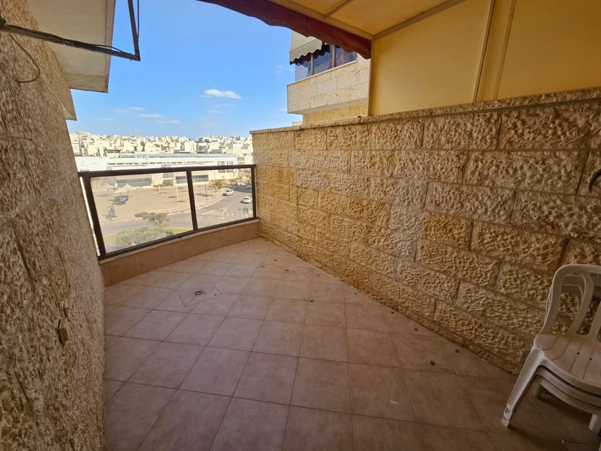 דירה 4 חדרים, תמונה 4